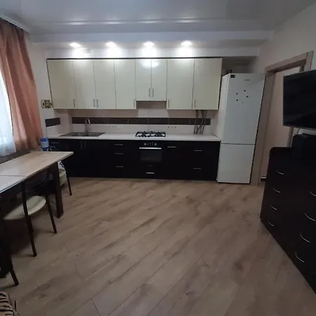 公寓 Klimen Toss Apartments